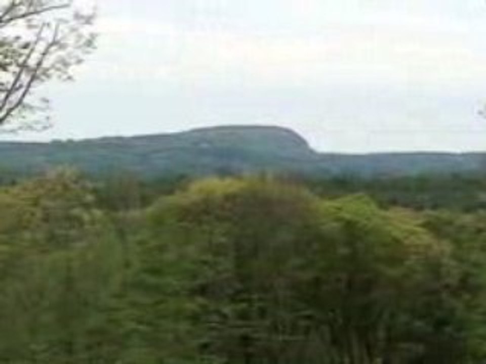 Southern NH Views, 3 stories, GREEN