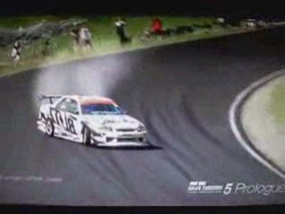 Drift training on GT5 with G25 - 3xige.com