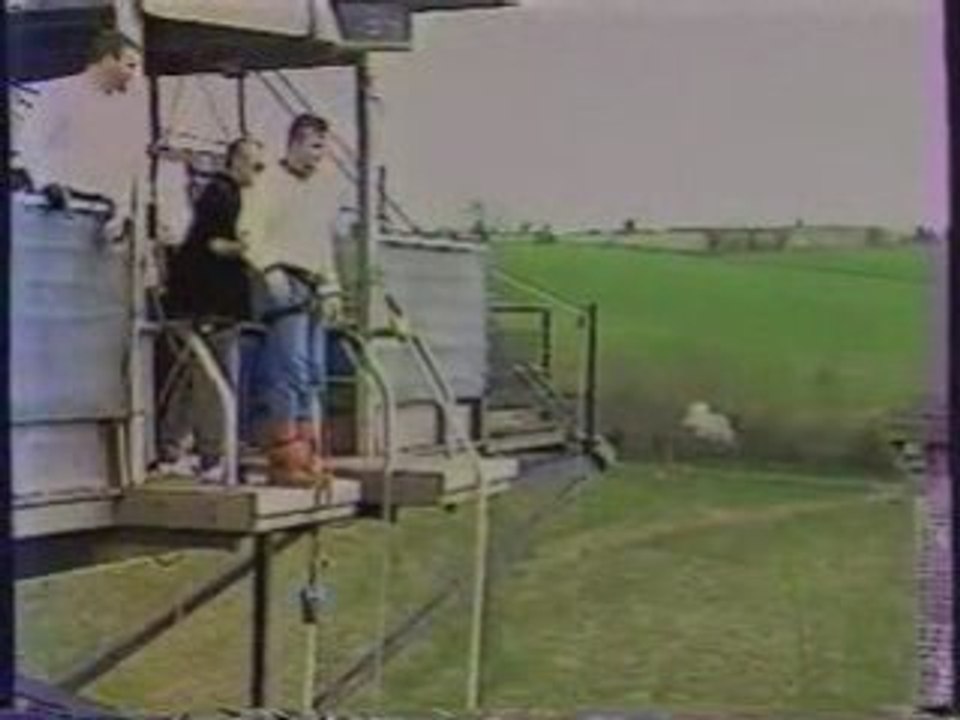 Saut à l'élastique - Viaduc de la Souleuvre - Normandie