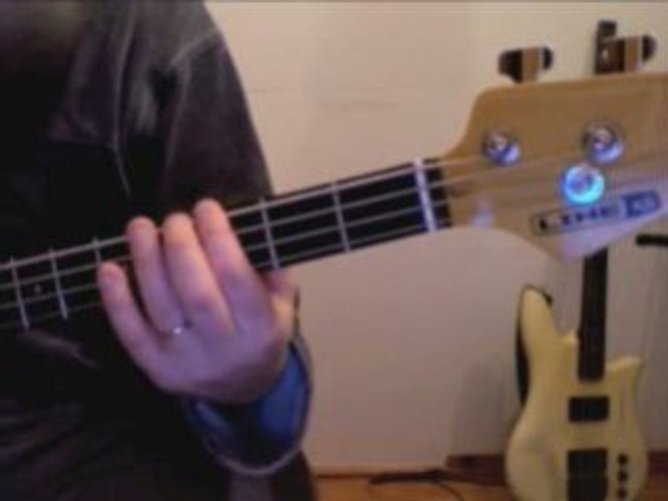 How To Play The Bass Virtual DVD Lesson 7 Part 1