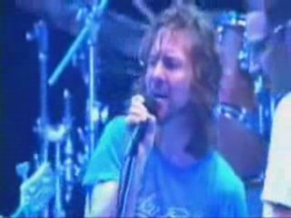 Pearl Jam - Crown Of Thorns (Reading Festival 2006)