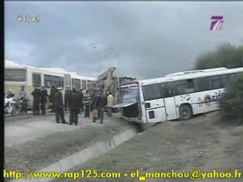 Tunisie - Accident de voiture coyé Romana, Route X