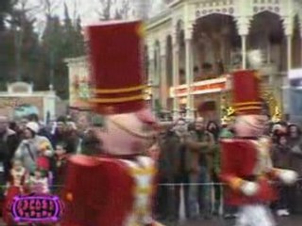 Parade de Noël de Disneyland Resort Paris 2008