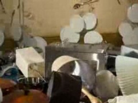 Big Yellow Storage ' Tide'