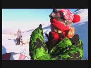 Two lifts, a mosque and not much else….the Roxy girls visit