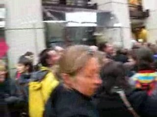 Les parents d'élèves envahissent l'hôtel de ville du Havre 3