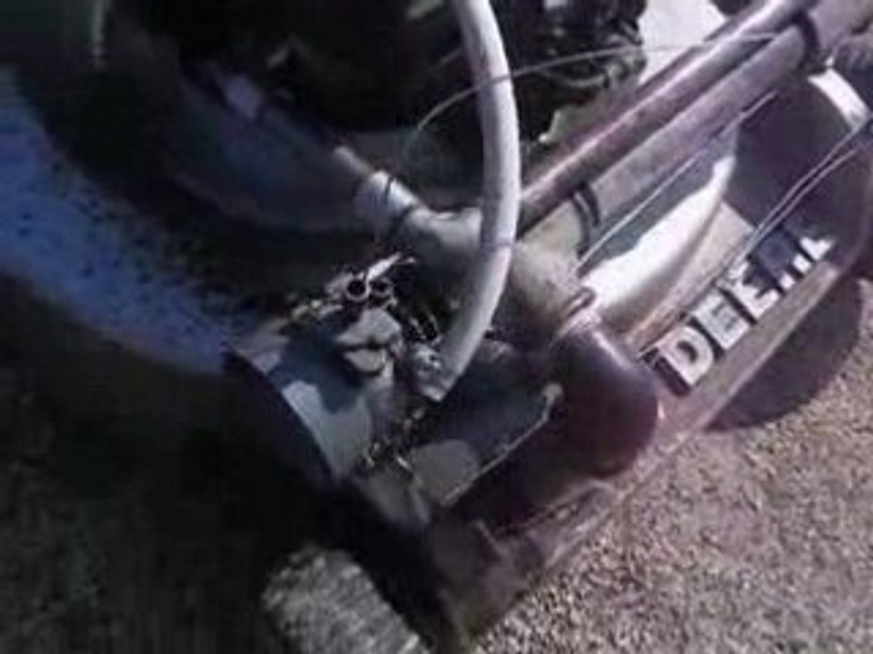 Tondeuse pantone diesel