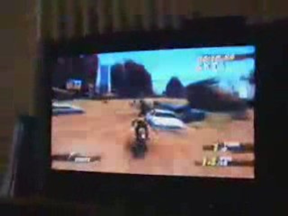 Jean joue à Motorstorm