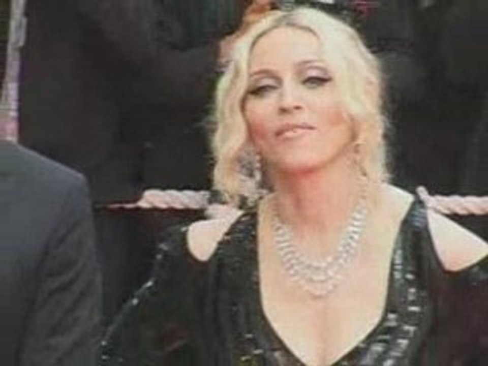 Madonna and Guy divorce begins