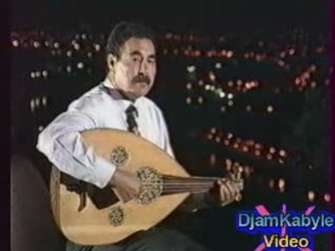 Akli Yahiatene N'Cav clip de Kabylie