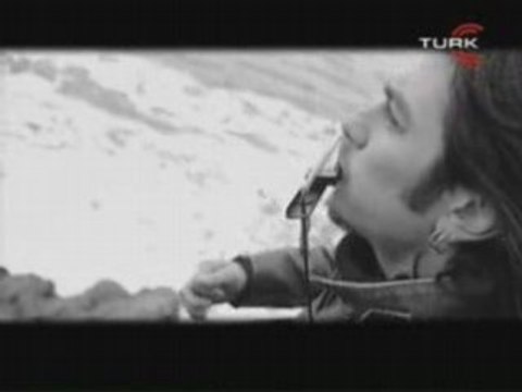 Barış Akarsu - GÜLPEMBE 2008 ORJiNAL ViDEO KLiBi