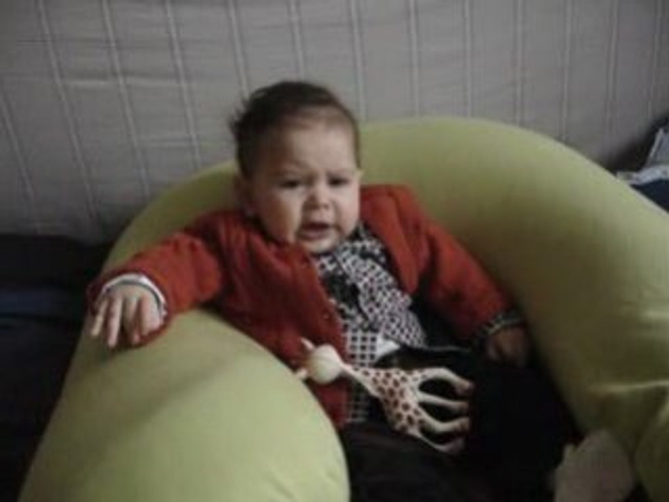 Yoeli pas content