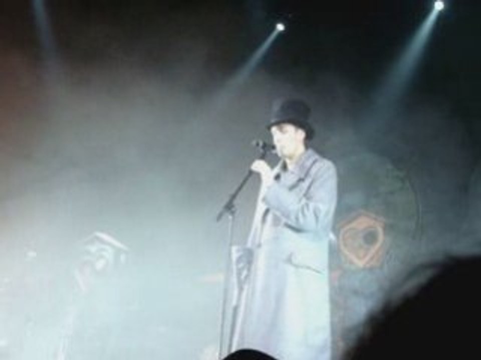 Grand Corps malade . Theme de joe (live)