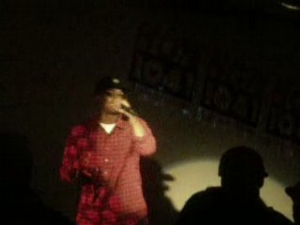 JL GUDDA PERFORMING