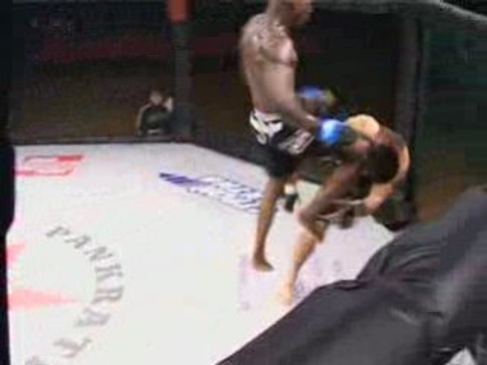 Xavier FOUPA POKAM vs Arman GAMBARYAN
