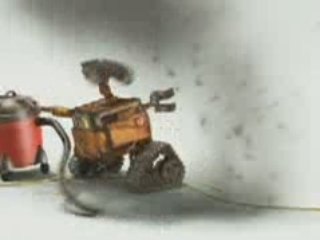 валли и пылесос