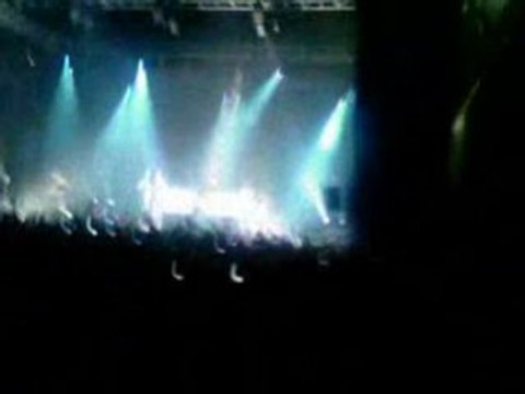 KERY JAMES KAMELANCIEN MEDINE