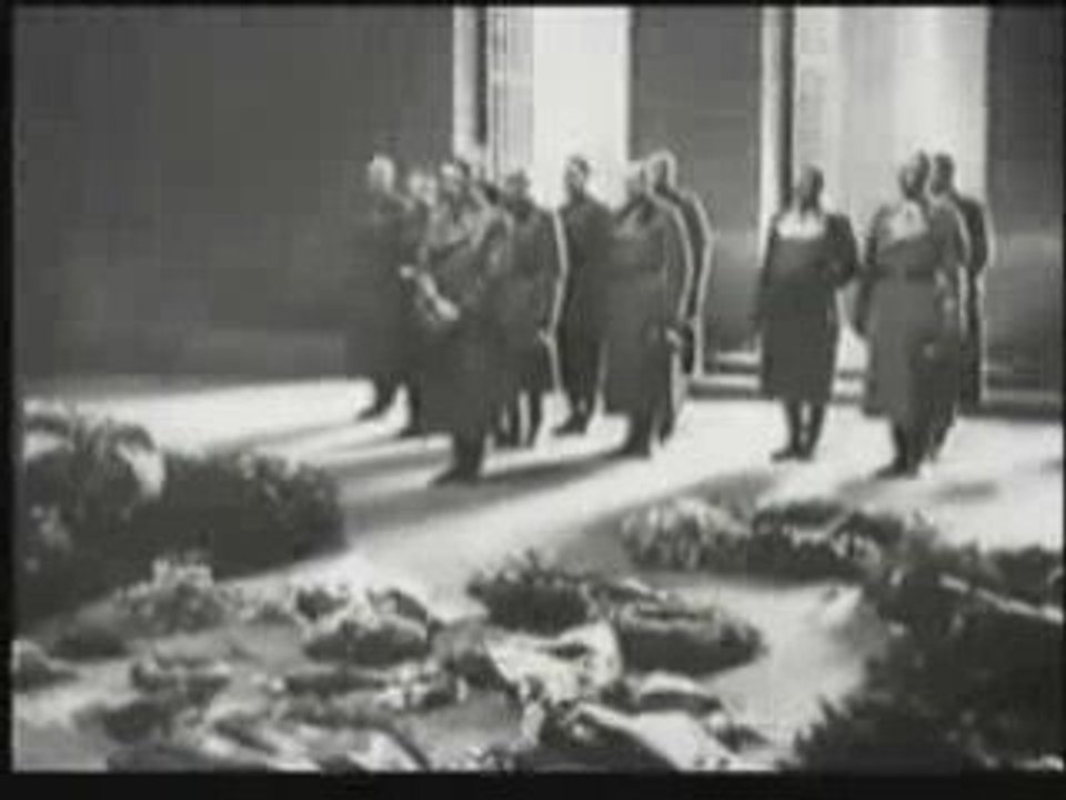 Von Thronstahl  ~  Bellum  ~  Sacrum  ~  Bellum...