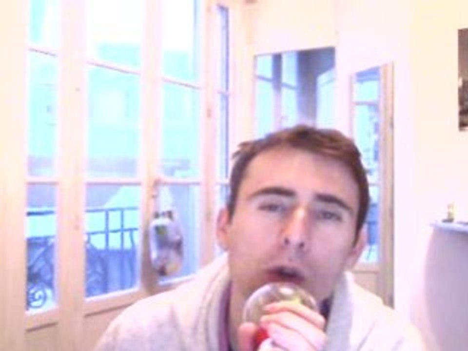 Wiwi égratigne "Fallait pas commencer"