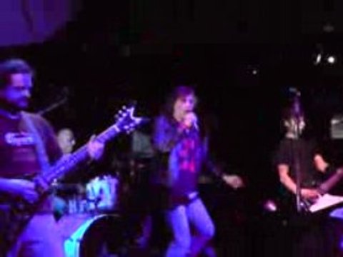 Steeve au zebre viens te faire chahuter