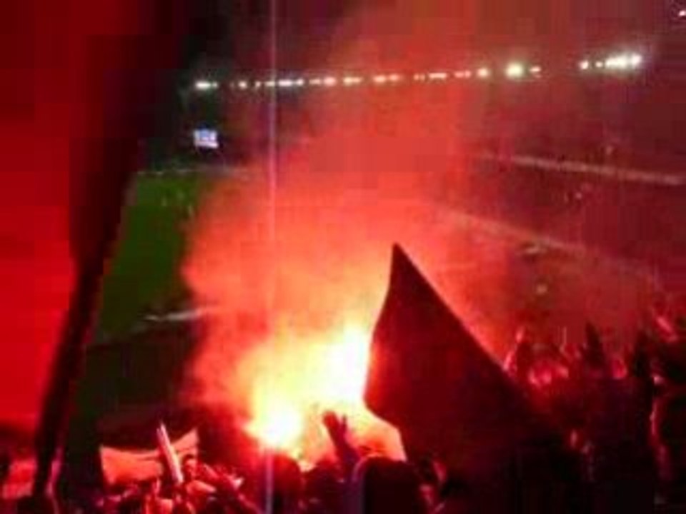 PSG-Lyon: Sortie de Benzema + Fumis
