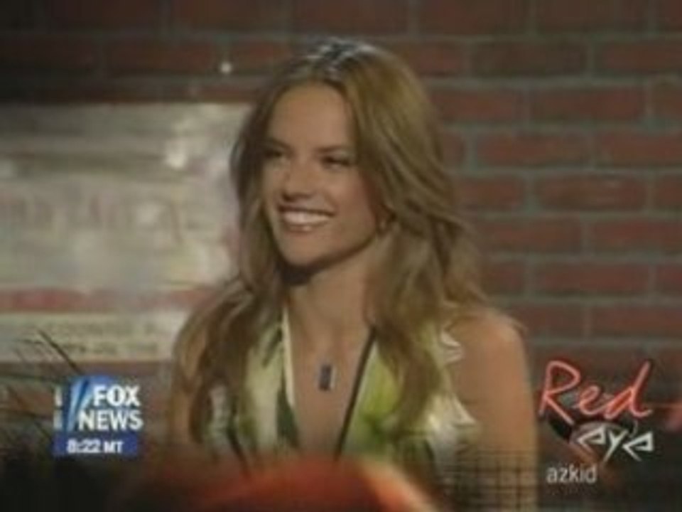 Fox Red Eye w/ Alessandra Ambrosio 12-1-07