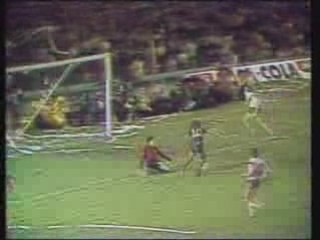 Maradona al ritmo della sua canzone fantastic!!! by vince10