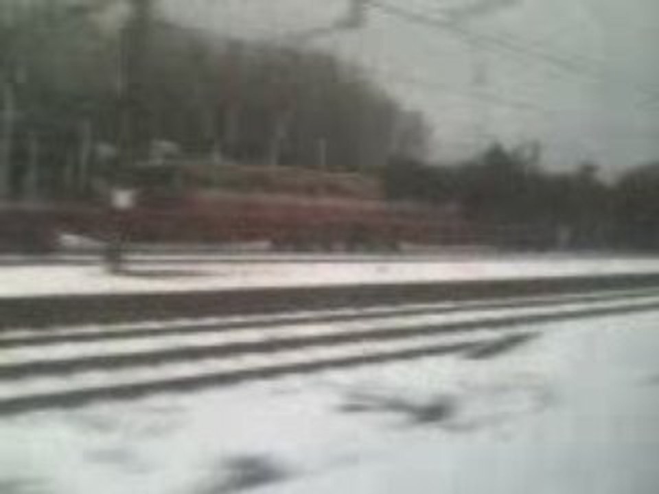 Arrivée à Manage sous la neige
