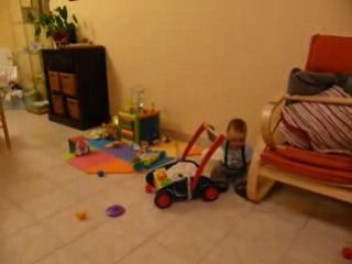 Aodren et son chariot de marche