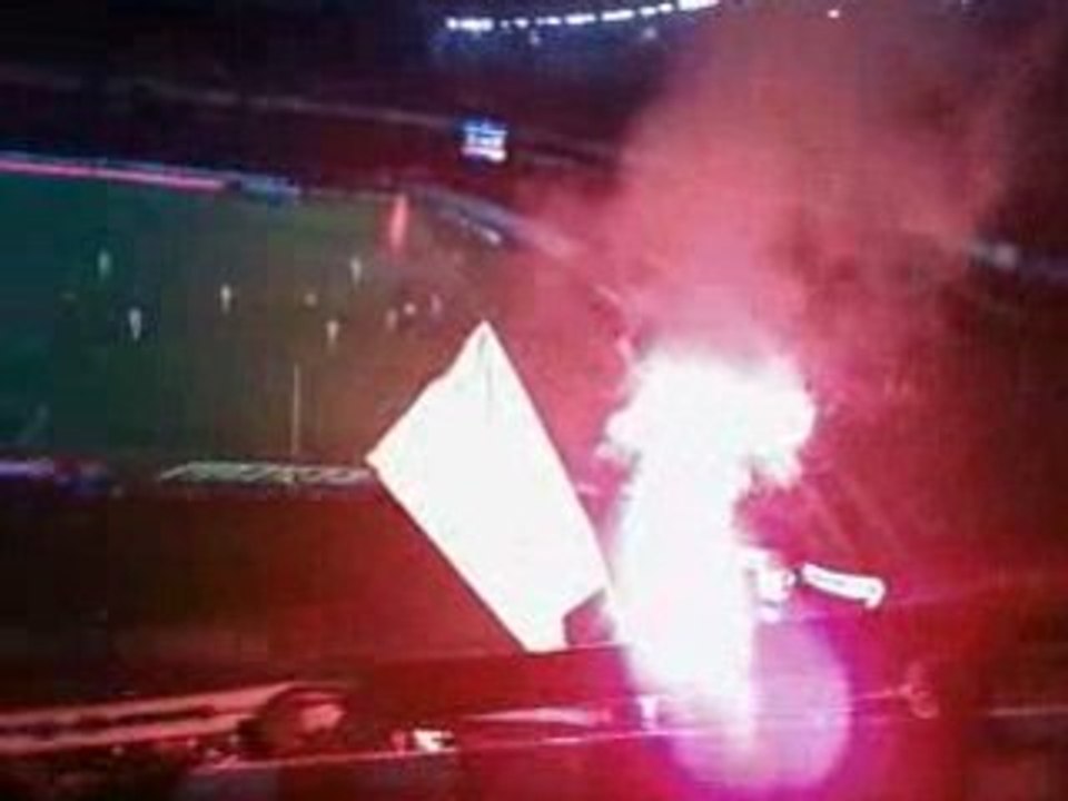 Psg Lyon Oh ville lumière + Fumigène