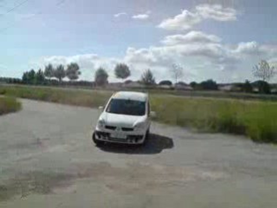 frein a main du petit livreur ! tjr en kangoo !! apex