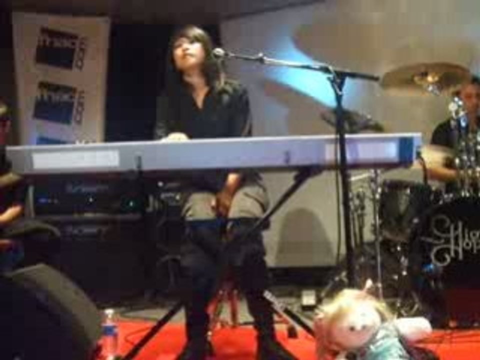 INA-ICH 20.09.08 - Showcase Fnac Ternes (PARIS)