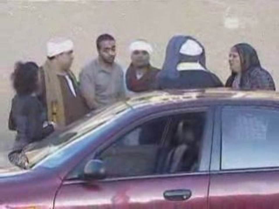 Camera cacher Egyptienne...