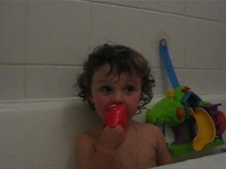 je chante dans le bain