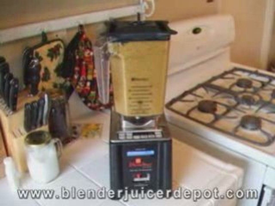 Blendtec ICB7 Blender - Blended Green Smoothie