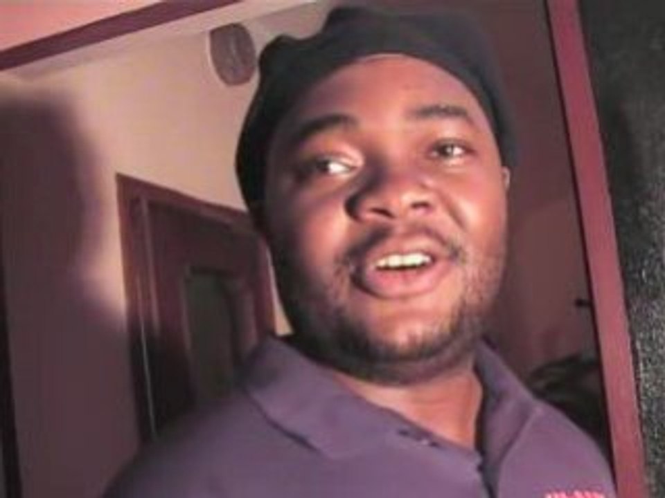 Après le concert de ESSIMO! au Cameroun