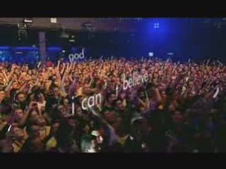 Kaiser Chiefs: Oh My God Live in leeds