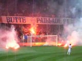 MHSC / Nimes - 31/10 - Fumigènes sur le terrain
