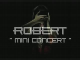 RoBERT  " Mini Concert "  Virgin du Louvre (15.11.08)