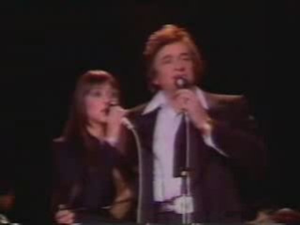 JOHNNY et CINDY CASH.