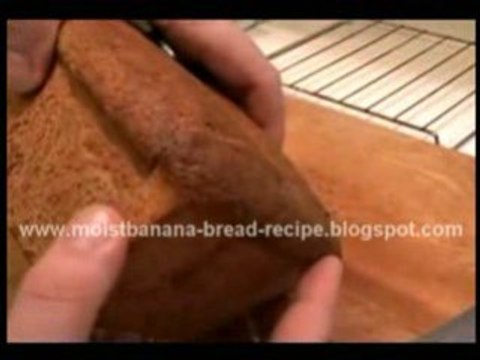 Best Moist Banana Bread Recipe