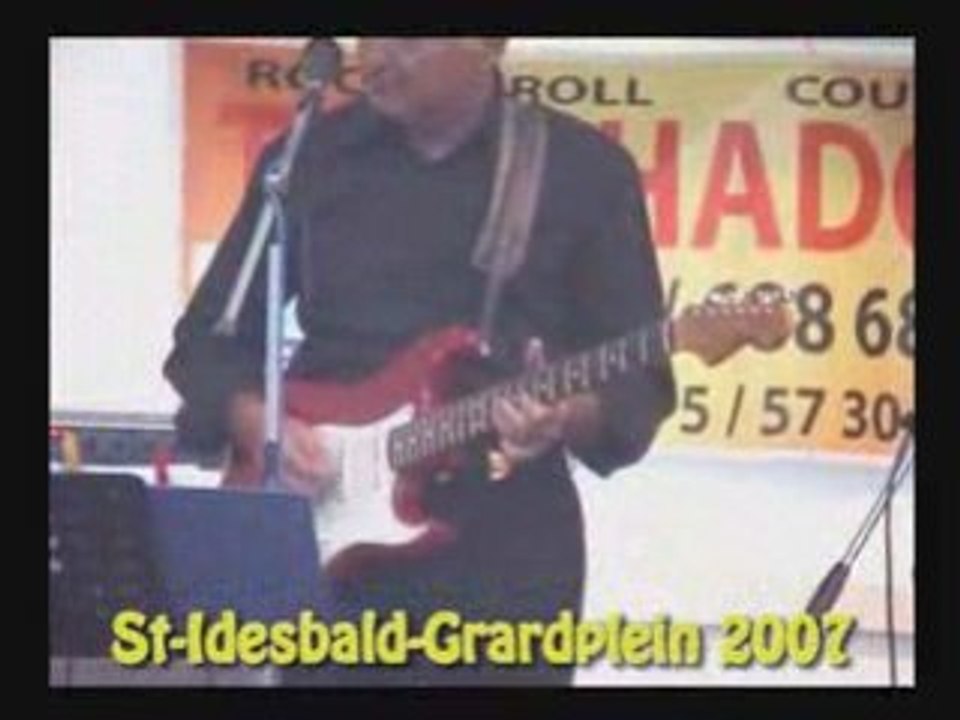 WHOLE LOTTA SHAKING GOING ON - THE SHADOGIES - (J L LEWIS)