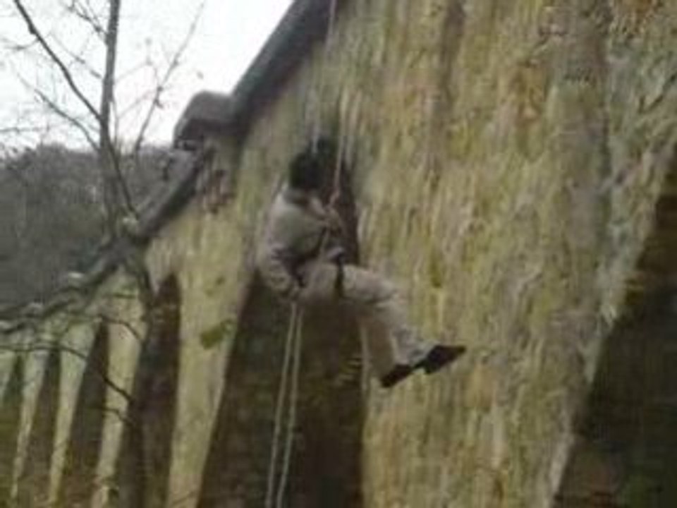 Descente en rappel Viaduc fauvettes - Djipe pied 1