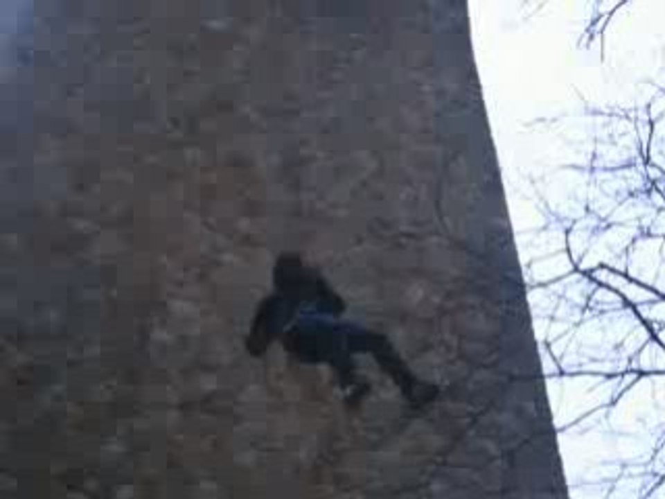 Descente en rappel Viaduc fauvettes - Hanne puit