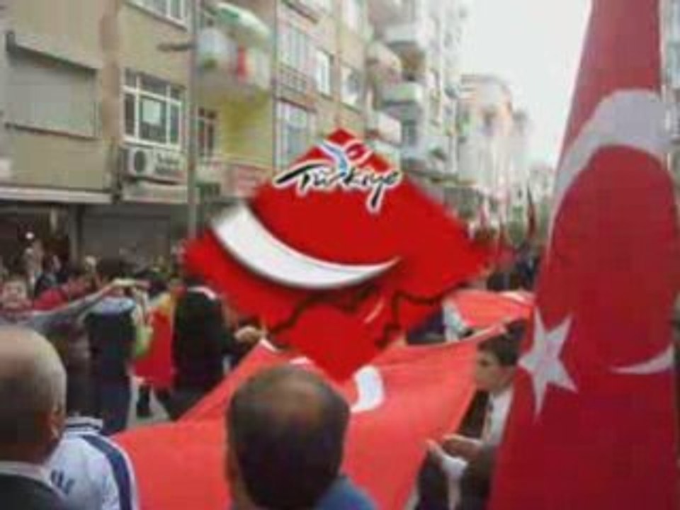 Giyad Bayrak Yürüyüşü