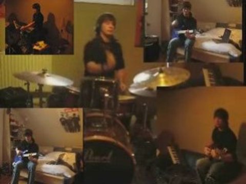 Arctic Monkeys - Leave Before The Lights Come On (Reprise)