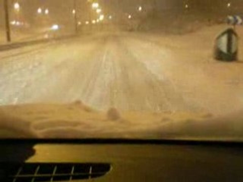 voiture sur neige
