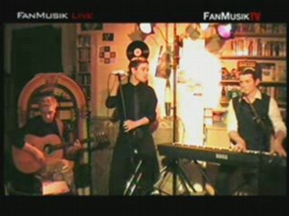 CASSANDRE EN ATTENDANT LE 4 AVRIL