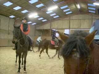 Saut; Moustache&Moi //  Kim&Mélissa