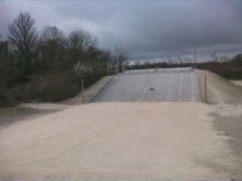 saut de mouflé en voiture thermique